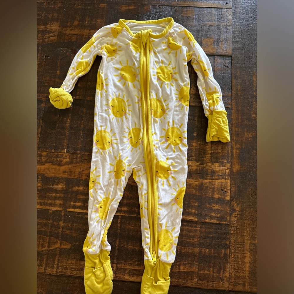 Little sleepies sunshine 0-3m
